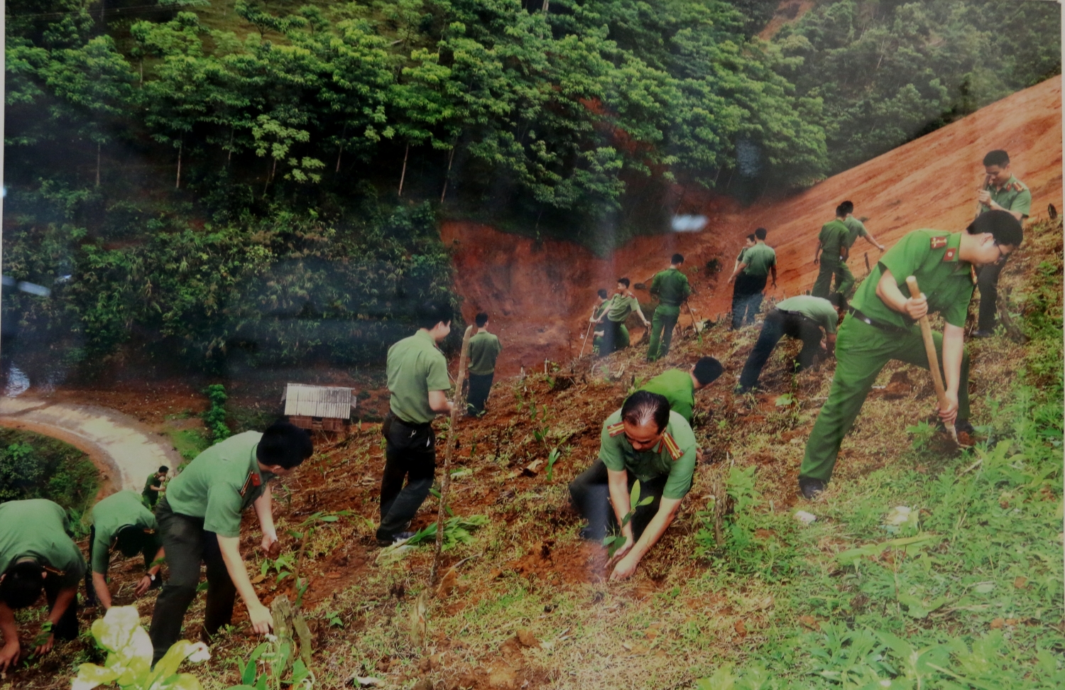 Những hình ảnh đẹp về lực lượng Công an Thủ đô nhung hinh anh dep ve luc luong cong an thu do
