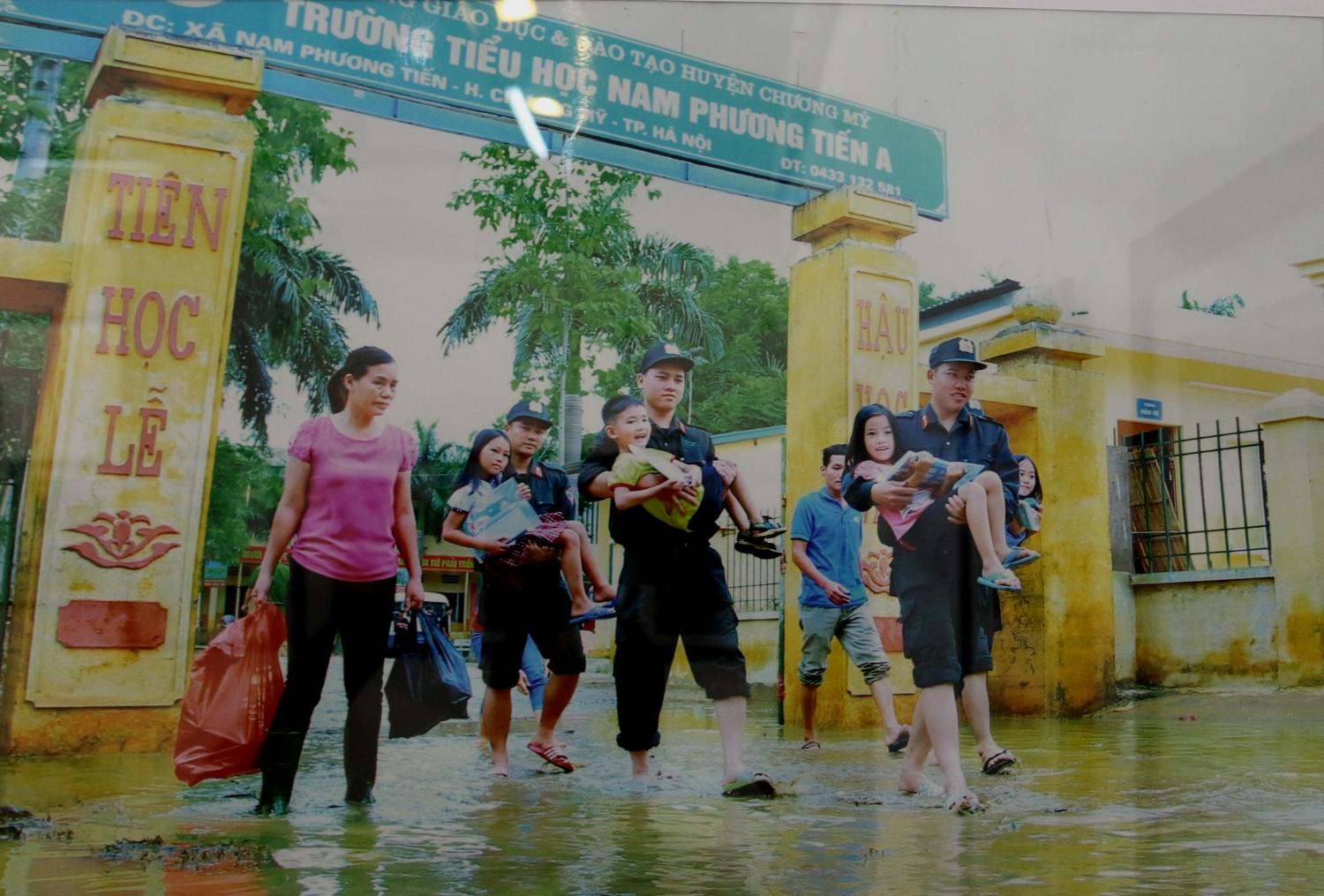 Những hình ảnh đẹp về lực lượng Công an Thủ đô nhung hinh anh dep ve luc luong cong an thu do