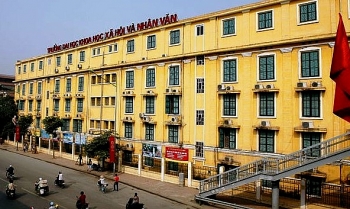 ha noi thanh lap truong thpt chuyen khoa hoc xa hoi va nhan van