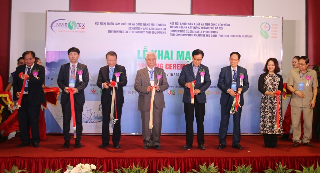Trưng bày các giải pháp xử lý ô nhiễm không khí và nguồn nước tại ENVIROTEX 2019 trung bay cac giai phap xu ly o nhiem khong khi va nguon nuoc tai envirotex 2019
