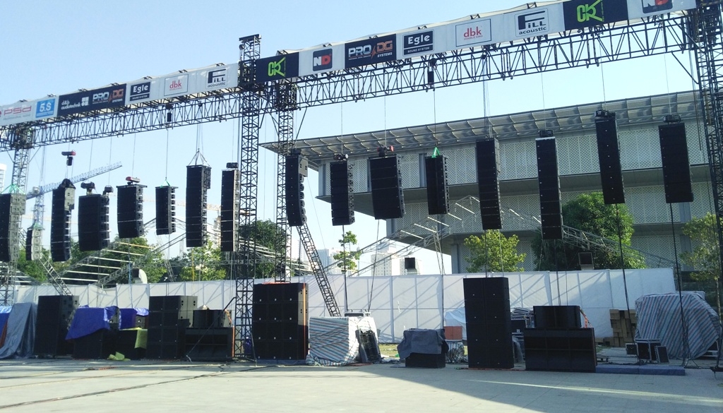 Triển lãm quốc tế các thiết bị biểu diễn chuyên nghiệp - Plase Show Hà Nội 2018 trien lam quoc te cac thiet bi bieu dien chuyen nghiep plase show ha noi 2018