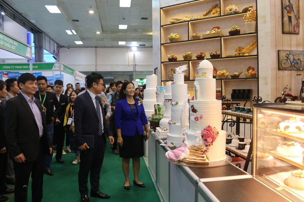 Trưng bày, giới thiệu thiết bị công nghệ chế biến thực phẩm và đồ uống trung bay gioi thieu thiet bi cong nghe che bien thuc pham va do uong tai vietfood beverage propack 2019