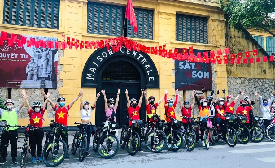 VGreen bike tours: Khám phá Hà Nội bằng xe đạp VGreen bike tours: Khám phá Hà Nội bằng xe đạp