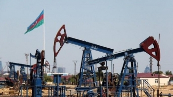 Giá dầu của Azerbaijan giảm nhẹ