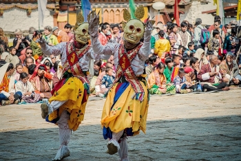 le hoi linh thieng cua bhutan mot trong nhung quoc gia hanh phuc nhat the gioi