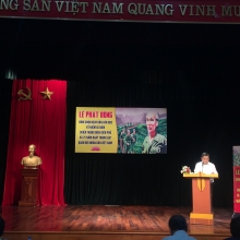 le phat dong binh chon kich ban van hoc nhin ve nhung thang nam lich su