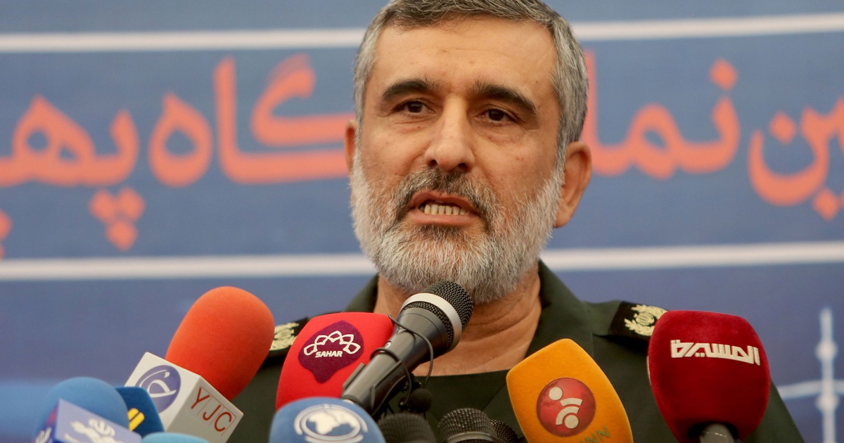 Tư lệnh Iran nhận trách nhiệm vụ bắn nhầm máy bay Ukraine