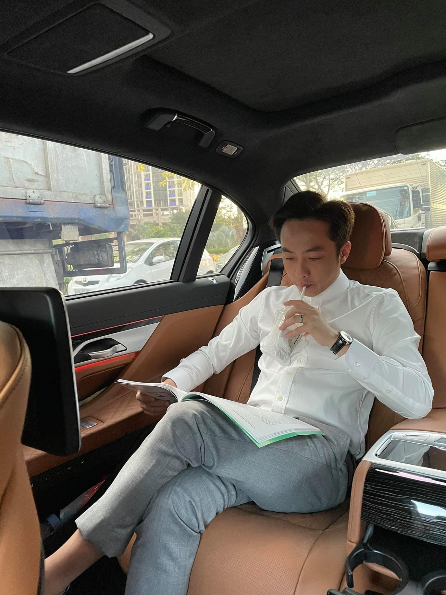 Cường Đôla: Doanh nhân bản lĩnh, người đàn ông trách nhiệm của gia đình Cường Đôla: Doanh nhân bản lĩnh, người đàn ông trách nhiệm của gia đình