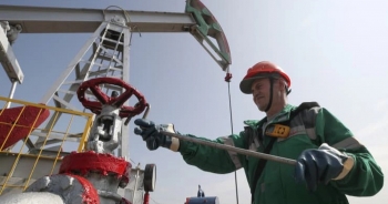 Trung Quốc và Ấn Độ khó cưỡng trước nguồn dầu giá rẻ của Nga