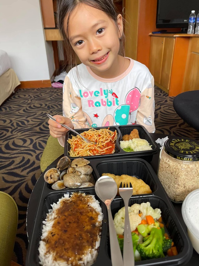 Rời Việt Nam sang Singapore định cư, cuộc sống của Đoan Trang ra sao? - 2 Rời Việt Nam sang Singapore định cư, cuộc sống của Đoan Trang ra sao? - 2
