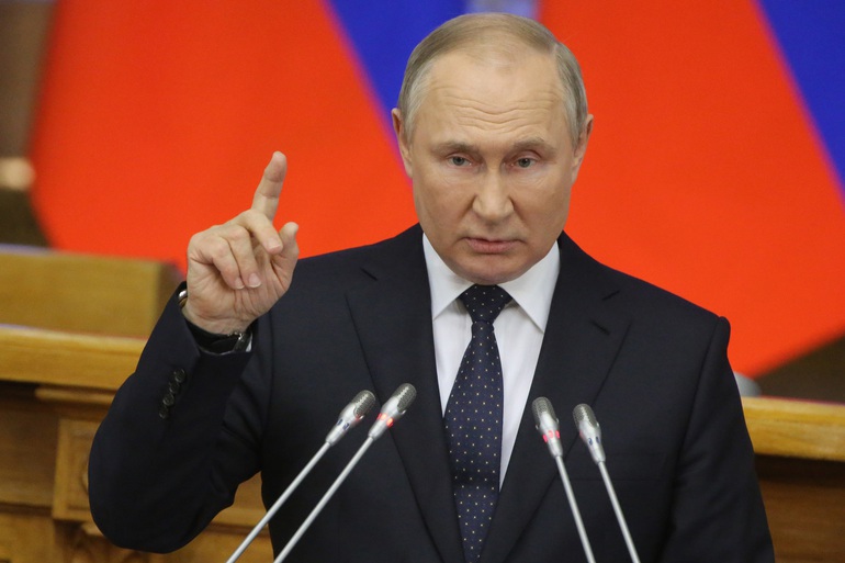 Ông Putin: Trừng phạt Nga gây khủng hoảng toàn cầu - 1