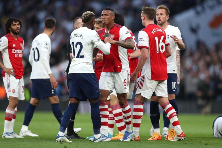 Vùi dập Arsenal, Tottenham trở lại cuộc đua top 4 - 1