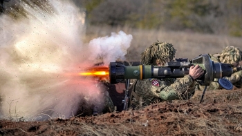 "Lằn ranh đỏ" và bước ngoặt nguy hiểm trong cuộc xung đột Nga - Ukraine