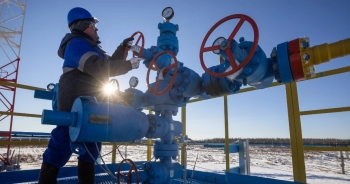 Nga cắt khí đốt sang Hà Lan, EU cấm vận một phần dầu mỏ Nga