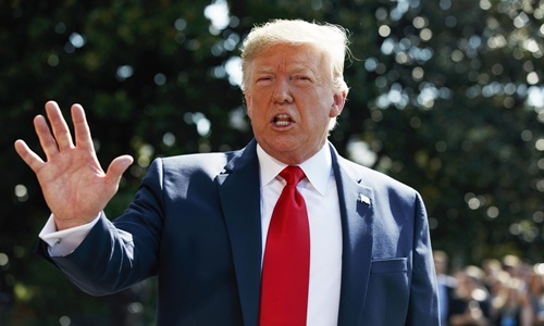 Trump hoãn tăng thuế với Trung Quốc