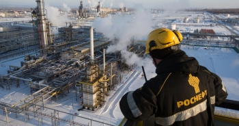 Bị cấm vận, đại gia dầu mỏ Nga "xoay tiền" bằng trái phiếu đồng nhân dân tệ