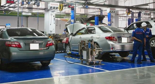Năm 2020, 2,4 triệu xe có nguy cơ thành phế liệu, ô tô cũ - mới đua nhau hạ giá