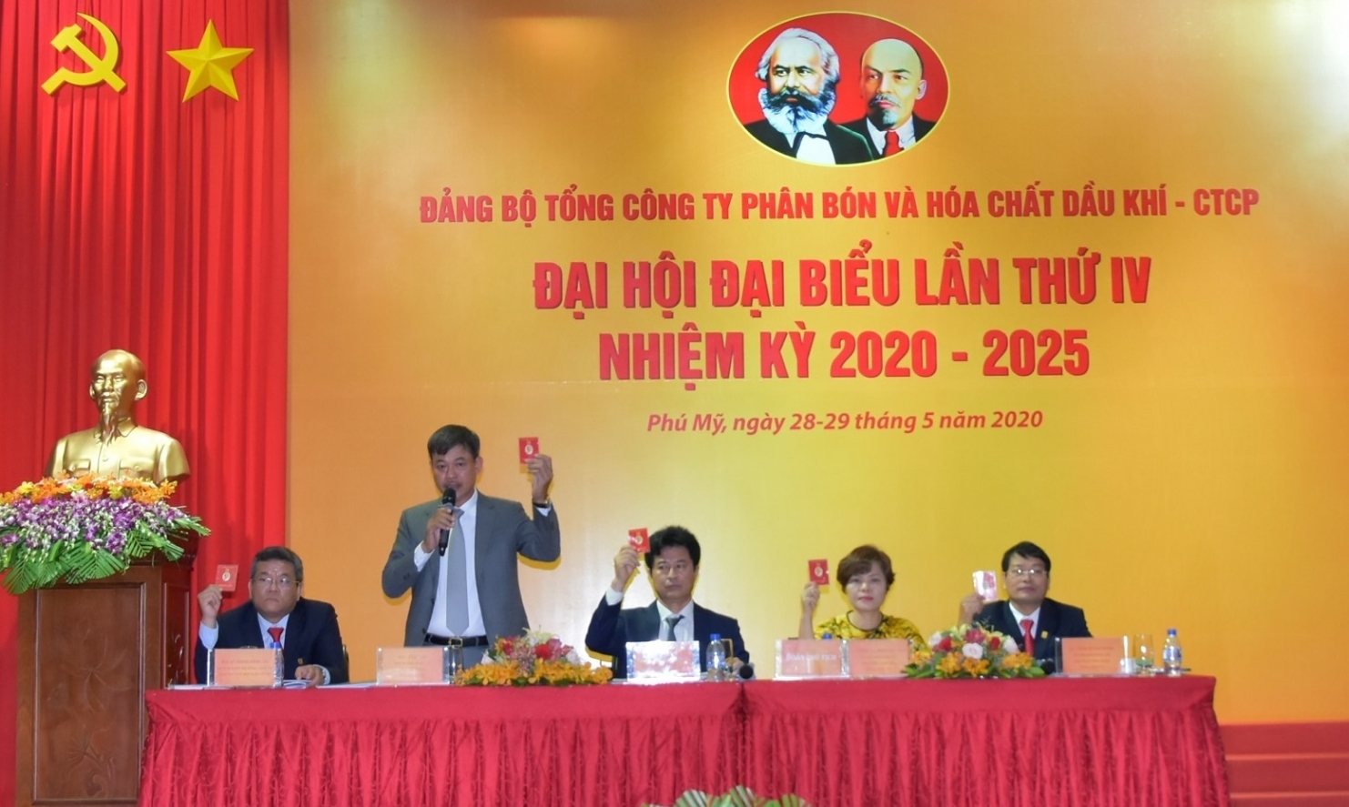dang bo pvfcco nhiem ky 2020 2025 doi moi de phat trien ben vung