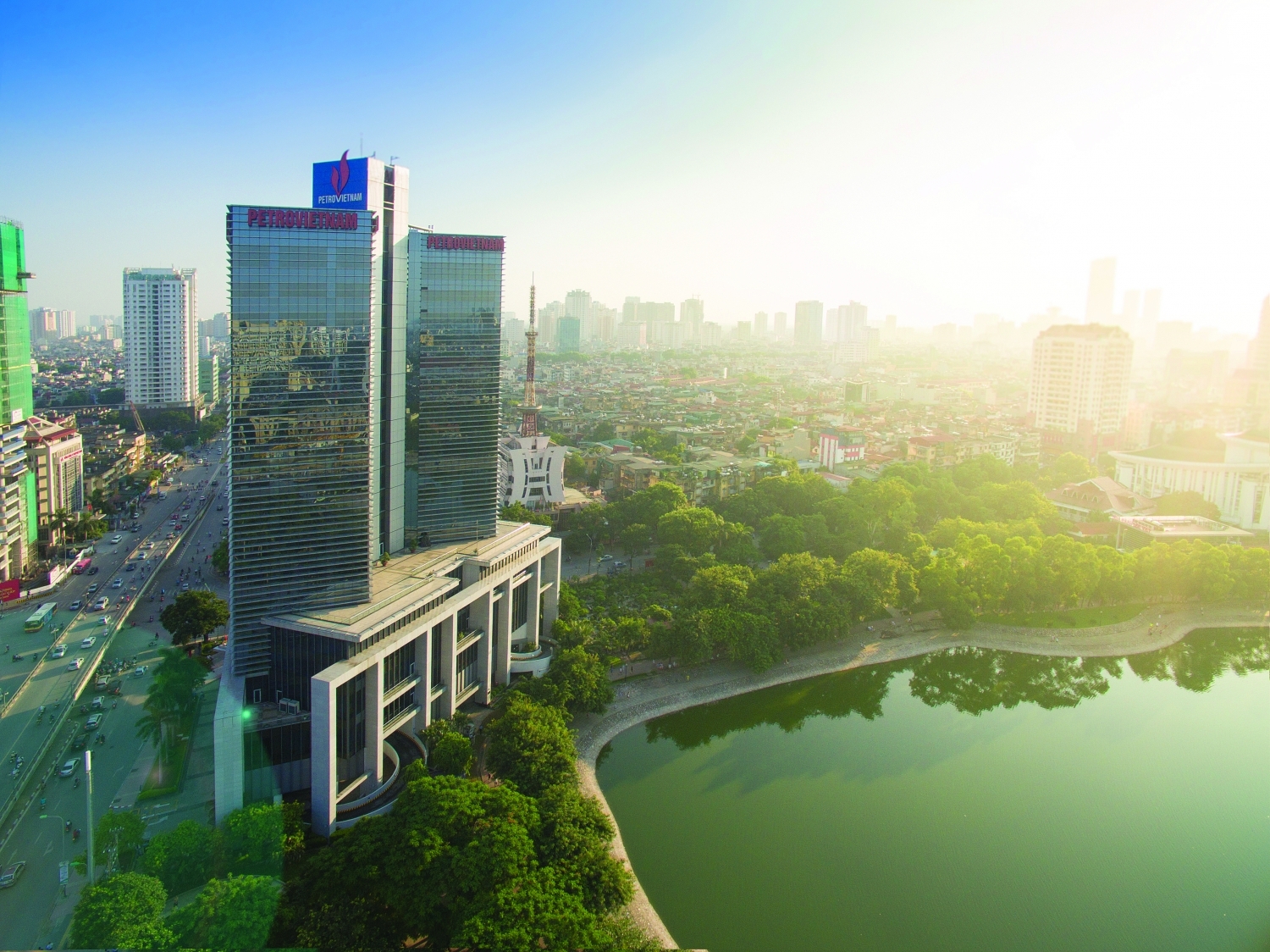 fitch ratings xep hang tin nhiem doc lap cua tap doan dau khi viet nam pvn tich cuc o muc bb
