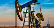 Tin Thị trường: Giá trần dầu mỏ Nga có thể giảm 50% so với hiện tại