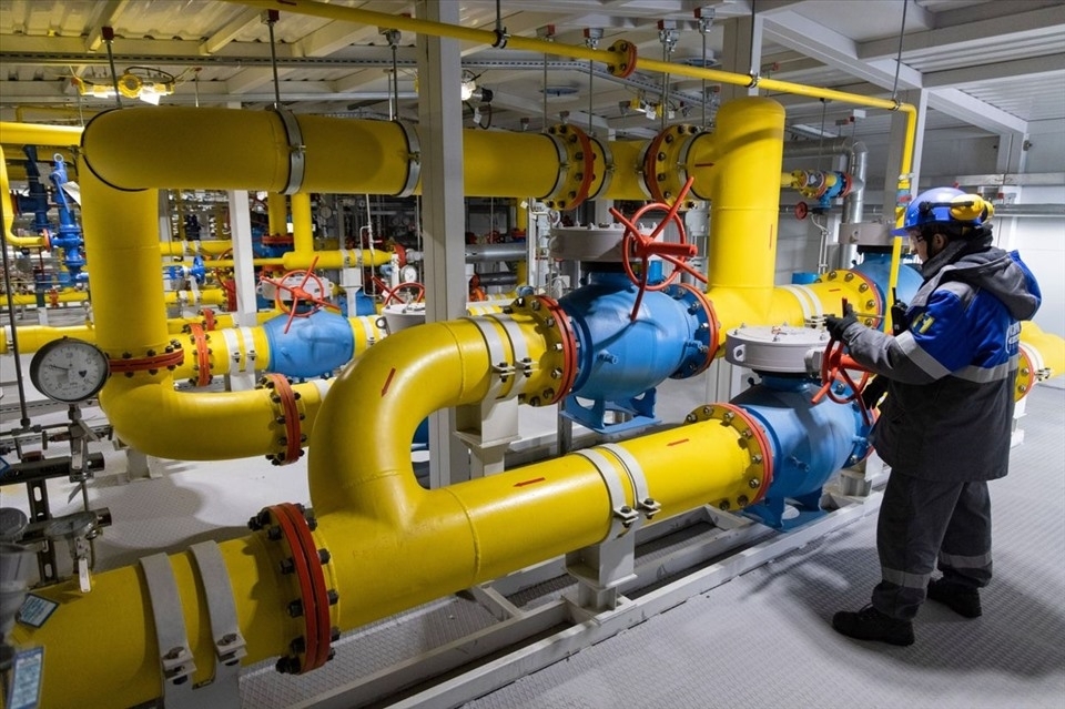Tin Thị trường: Gazprom điều chỉnh giảm lượng khí đốt đến Ý