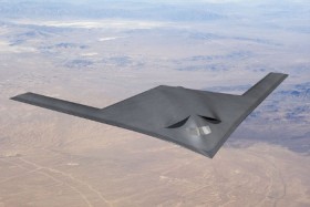 Mỹ: "Hai gã khổng lồ" hợp tác phát triển máy bay ném bom tầm xa