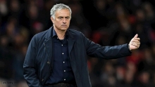vang tuc sau tran dau mourinho doi mat an cam chi dao
