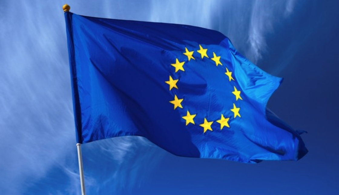 Liên minh châu Âu đạt thỏa thuận về áp trần giá dầu Nga