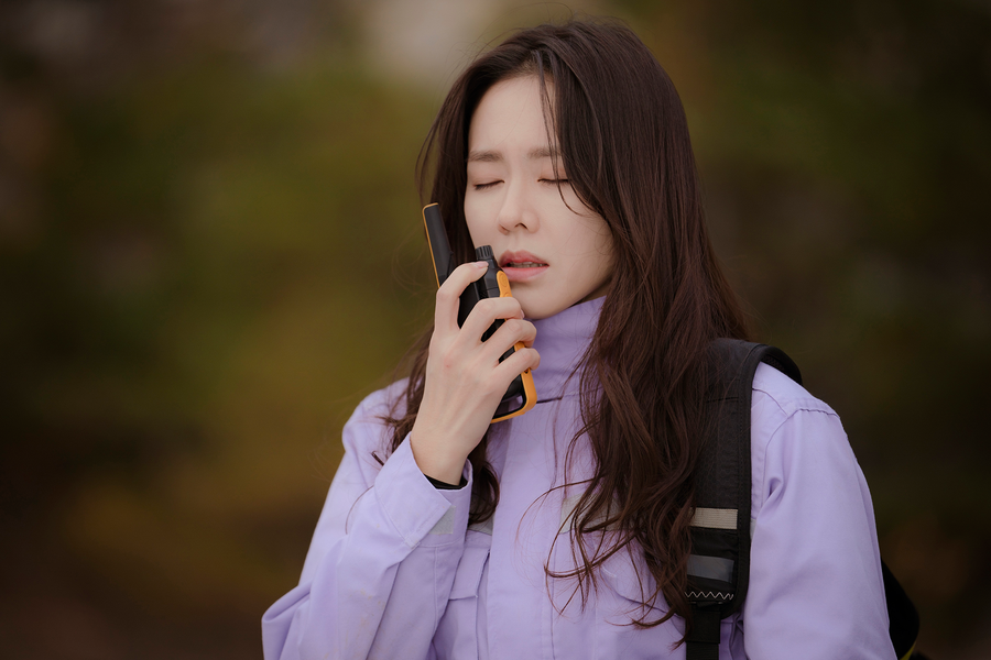 "Hạ cánh nơi anh": Bộ ảnh đẹp lung linh của Son Ye Jin
