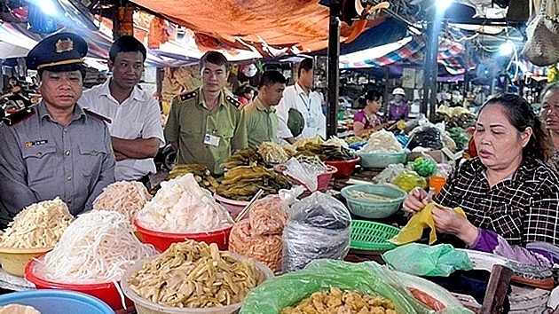 dam bao an toan thuc pham chong ngo doc dip nghi le 304 15