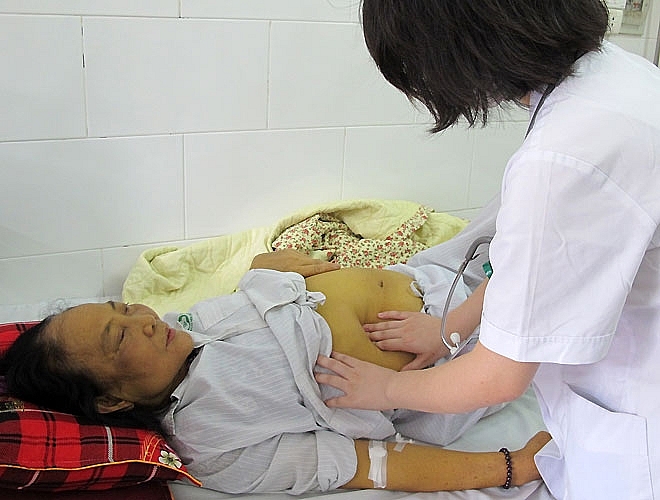 nen dua thuoc moi chua viem gan c vao danh muc bhyt