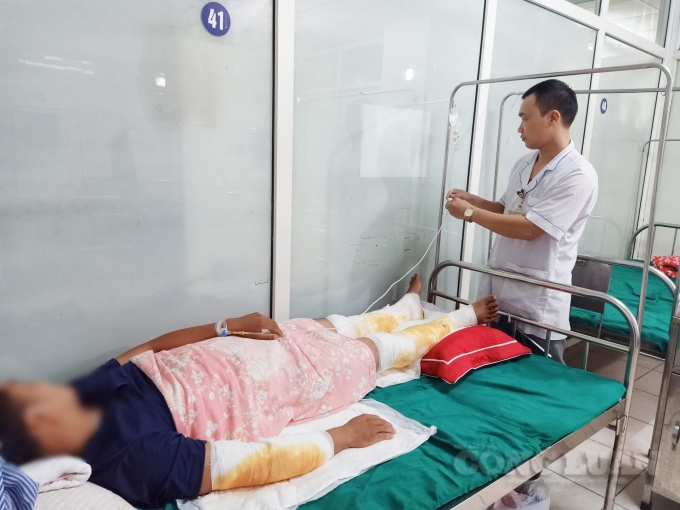 nhiem trung chan vi dap thuoc nam khong ro nguon goc