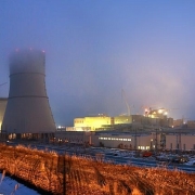 Thanh sát viên IEAE có thể tiếp cận được nhà máy hạt nhân Zaporizhzhya đang trong vùng chiến sự hay không?