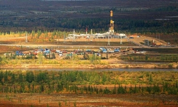 Rosneft ra thông báo về hợp đồng 2 triệu tấn dầu với Ấn Độ