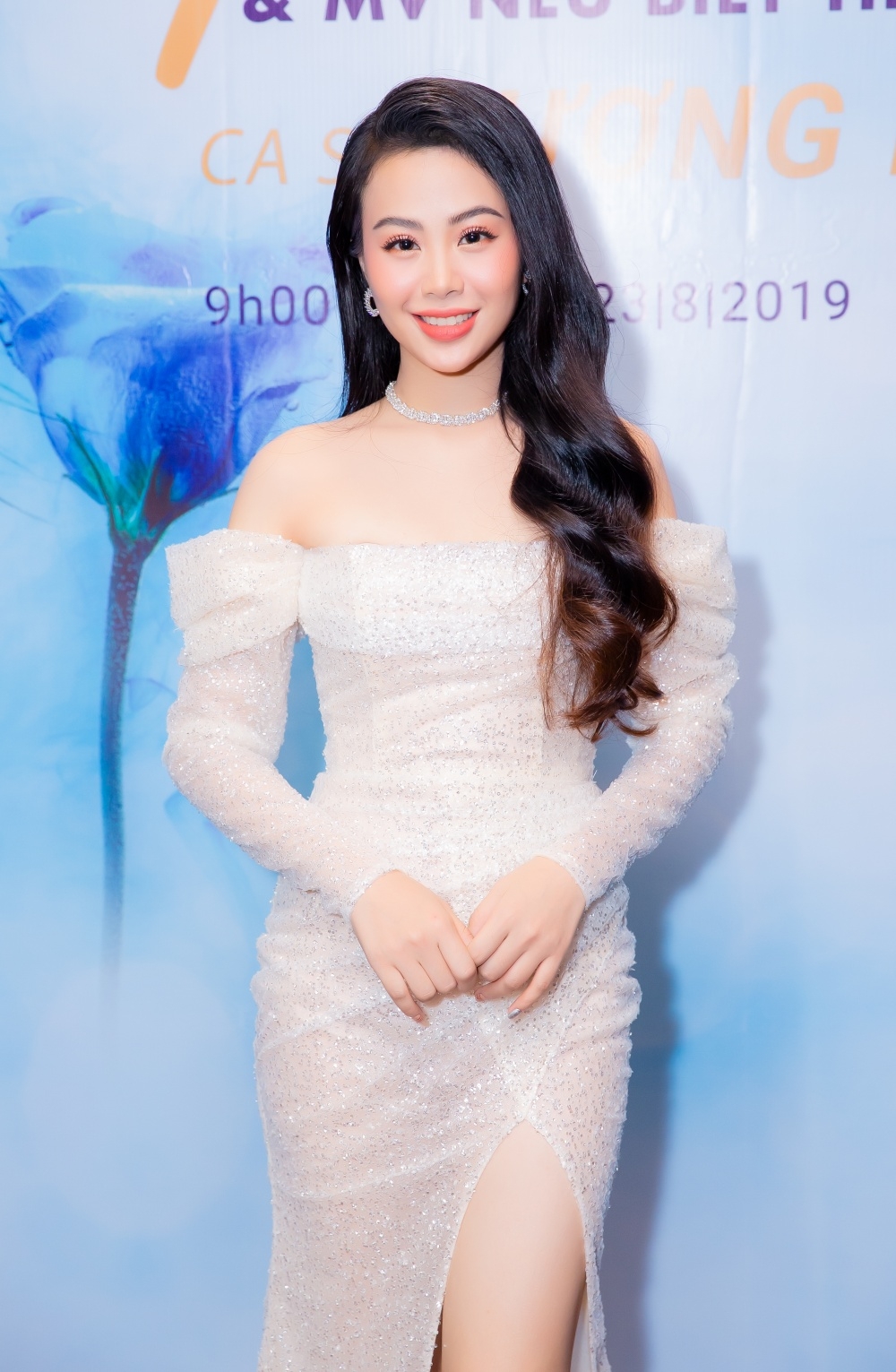 Ca sĩ Mạnh Quỳnh hỗ trợ học trò ra album đầu tay danh ca manh quynh ho tro hoc tro ra album dau tay