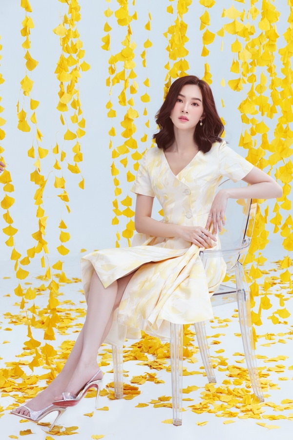 Hoa hậu Đặng Thu Thảo khoe vẻ ngọt ngào, cuốn hút sau sinh con hoa hau dang thu thao khoe ve ngot ngao cuon hut sau sinh con